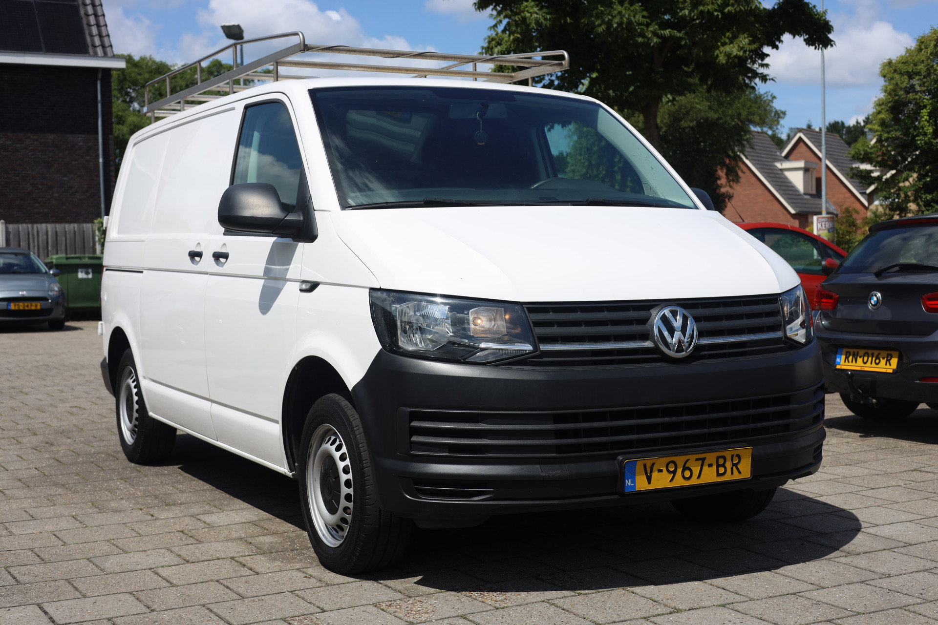 46248601-1.jpg