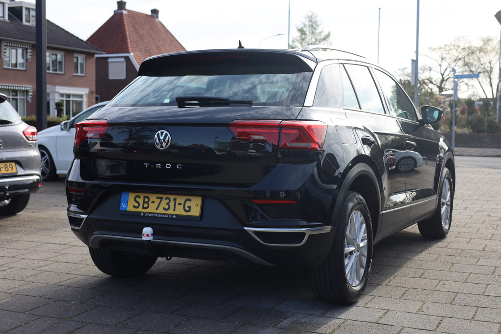 52900920-1.jpg