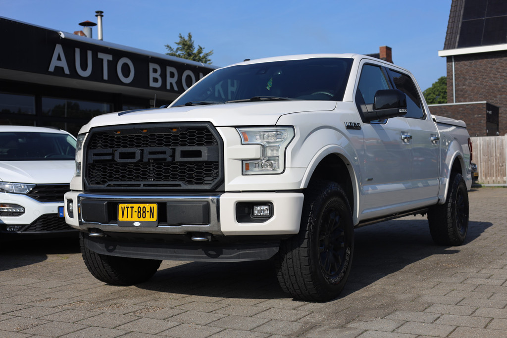 54915186-0.jpg