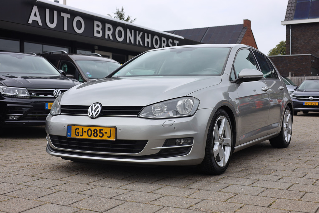 56682362-0.jpg